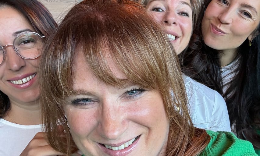 Feel-Good - Anja Hogan